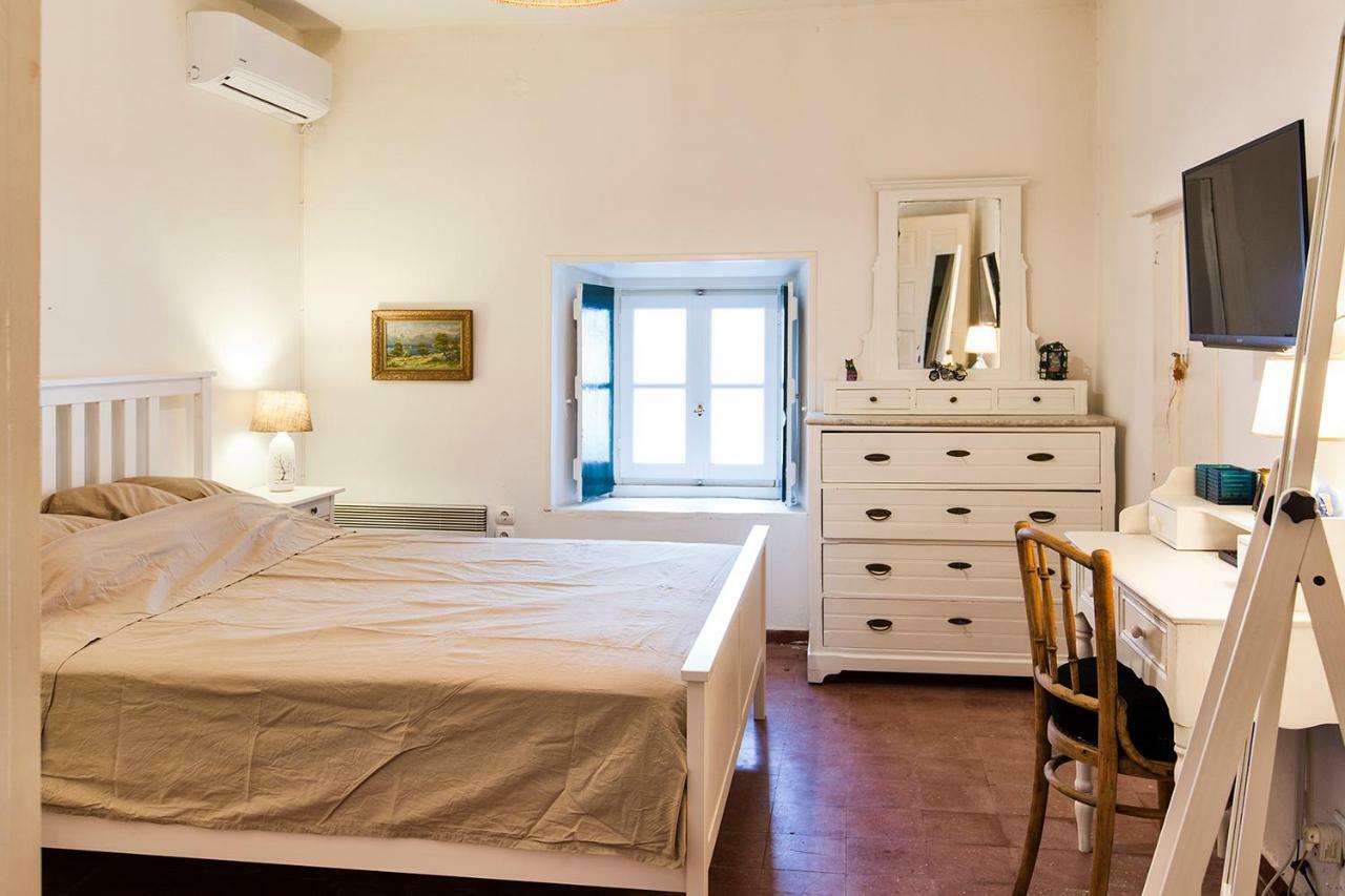 Two Olive Trees Guest House Spetses Town Bagian luar foto