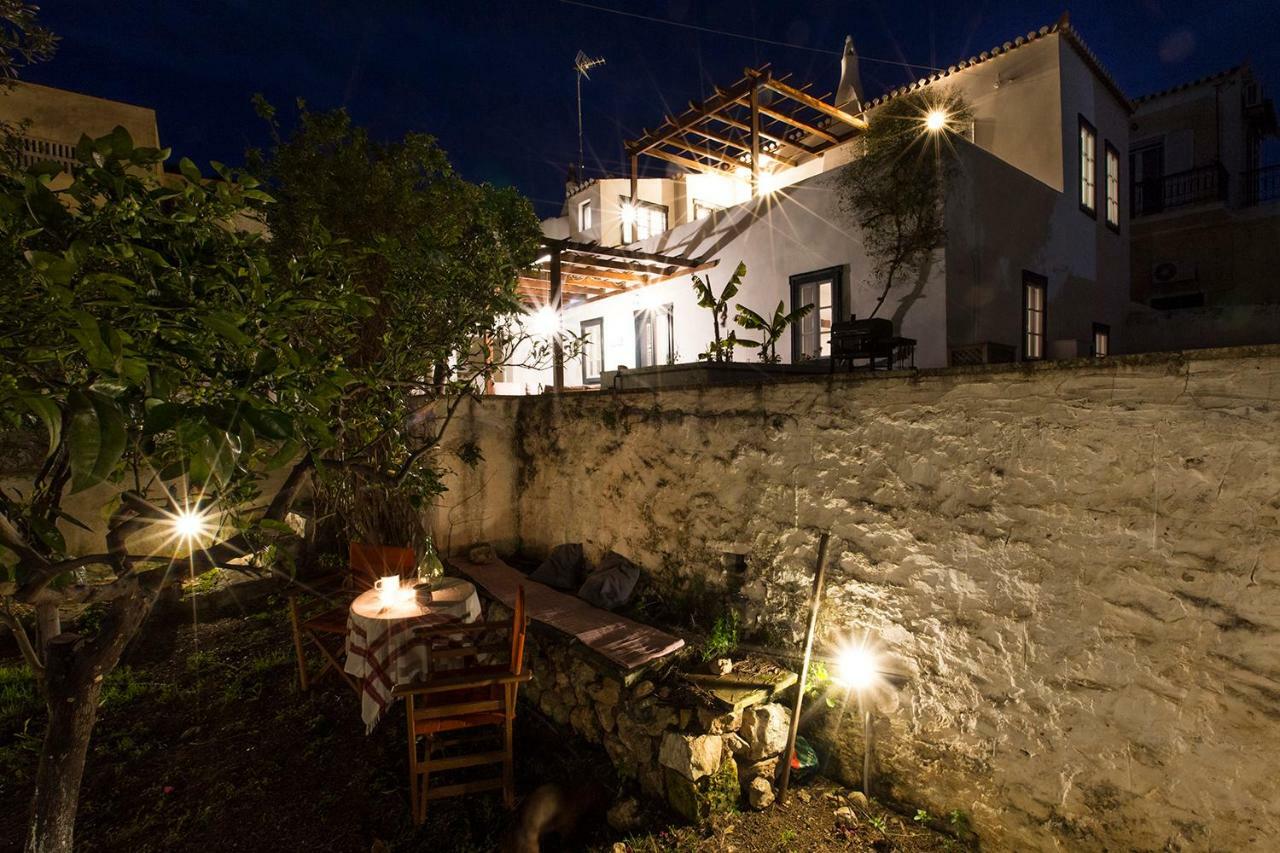 Two Olive Trees Guest House Spetses Town Bagian luar foto