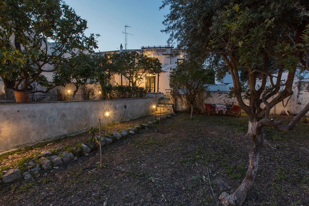 Two Olive Trees Guest House Spetses Town Bagian luar foto